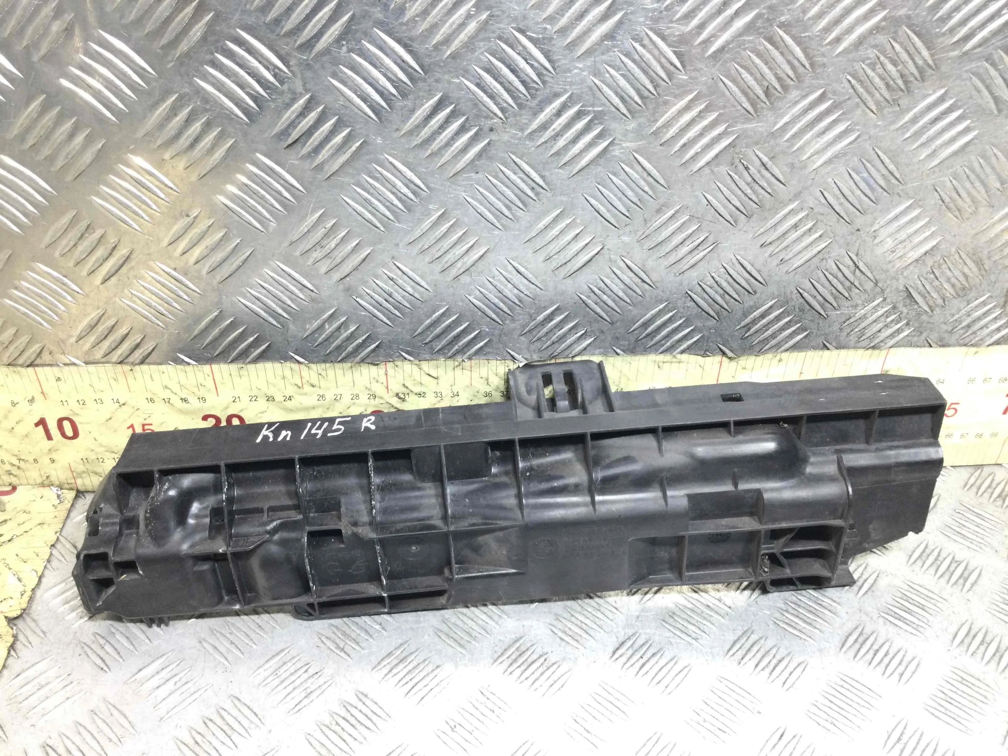 Кронштейн радиатора BMW 3-Series 3-Series E90/E91/E92/E93 2005 - 2010 бензин 2.0 i Автомат Седан