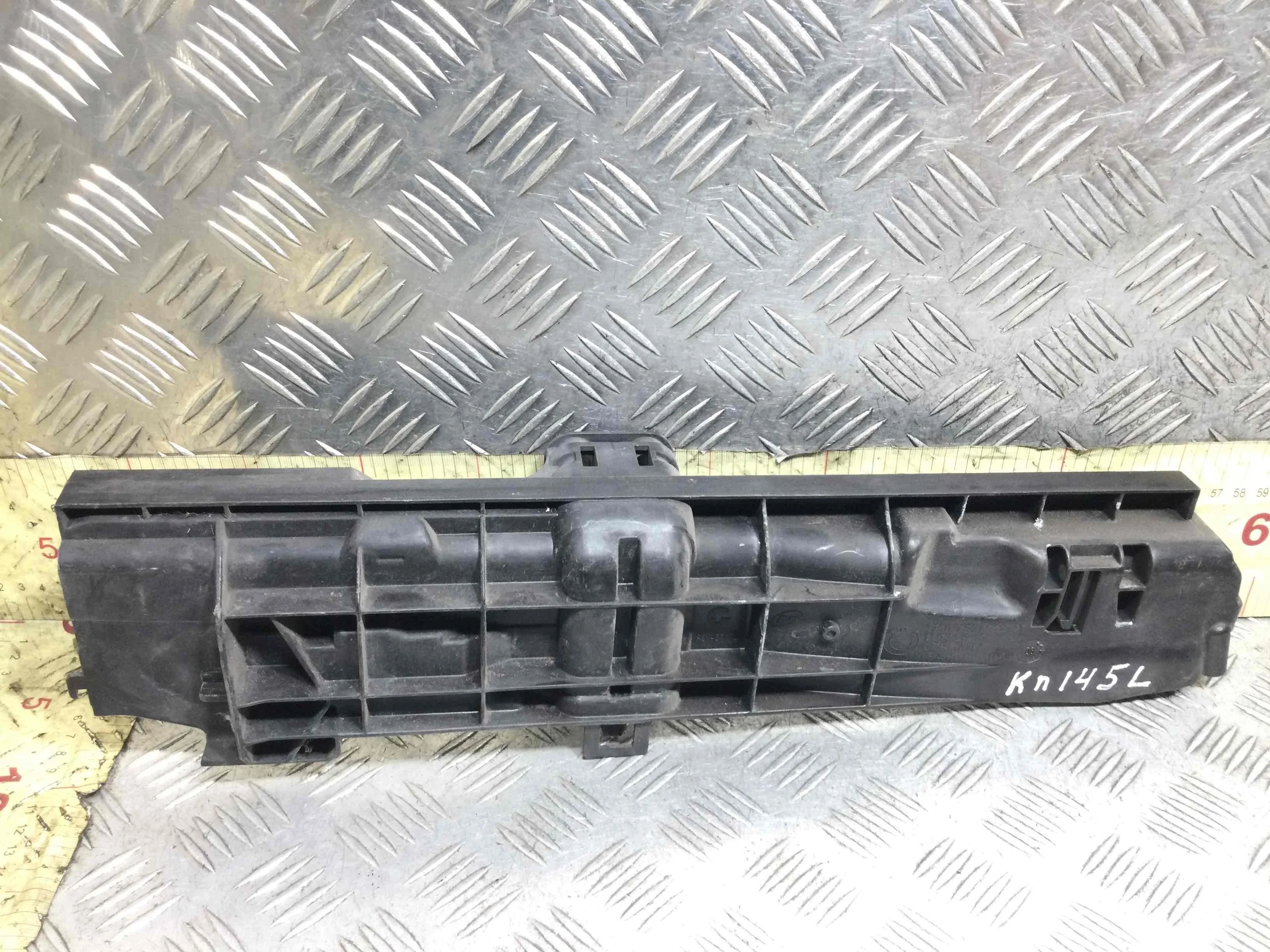 Кронштейн радиатора BMW 3-Series 3-Series E90/E91/E92/E93 2005 - 2010 бензин 2.0 i Автомат Седан