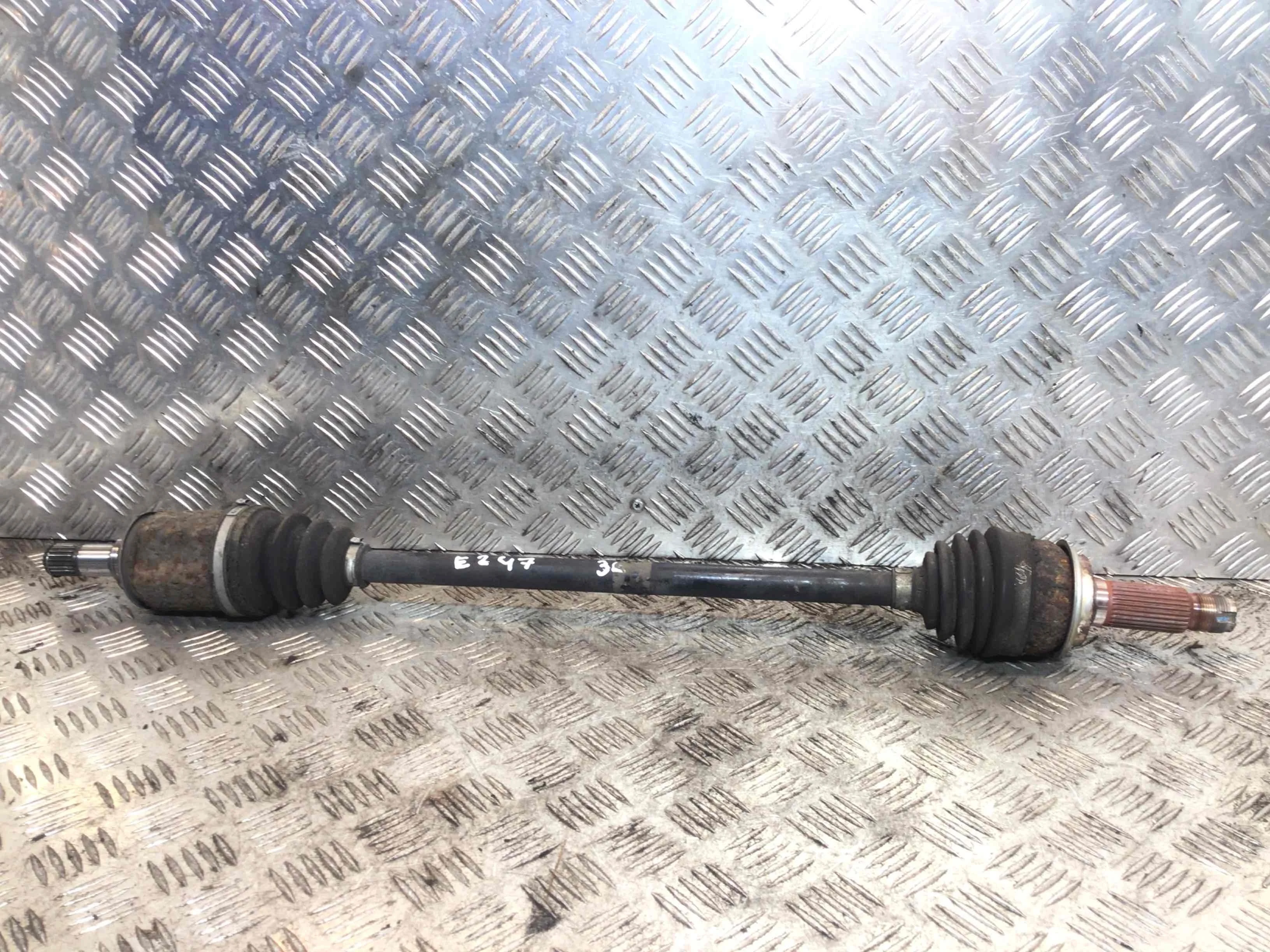 Полуось задняя (приводной вал, ШРУС) Honda CR-V 3 поколение [рестайлинг] (2009-2012) бензин 2.0 i Автомат Кроссовер