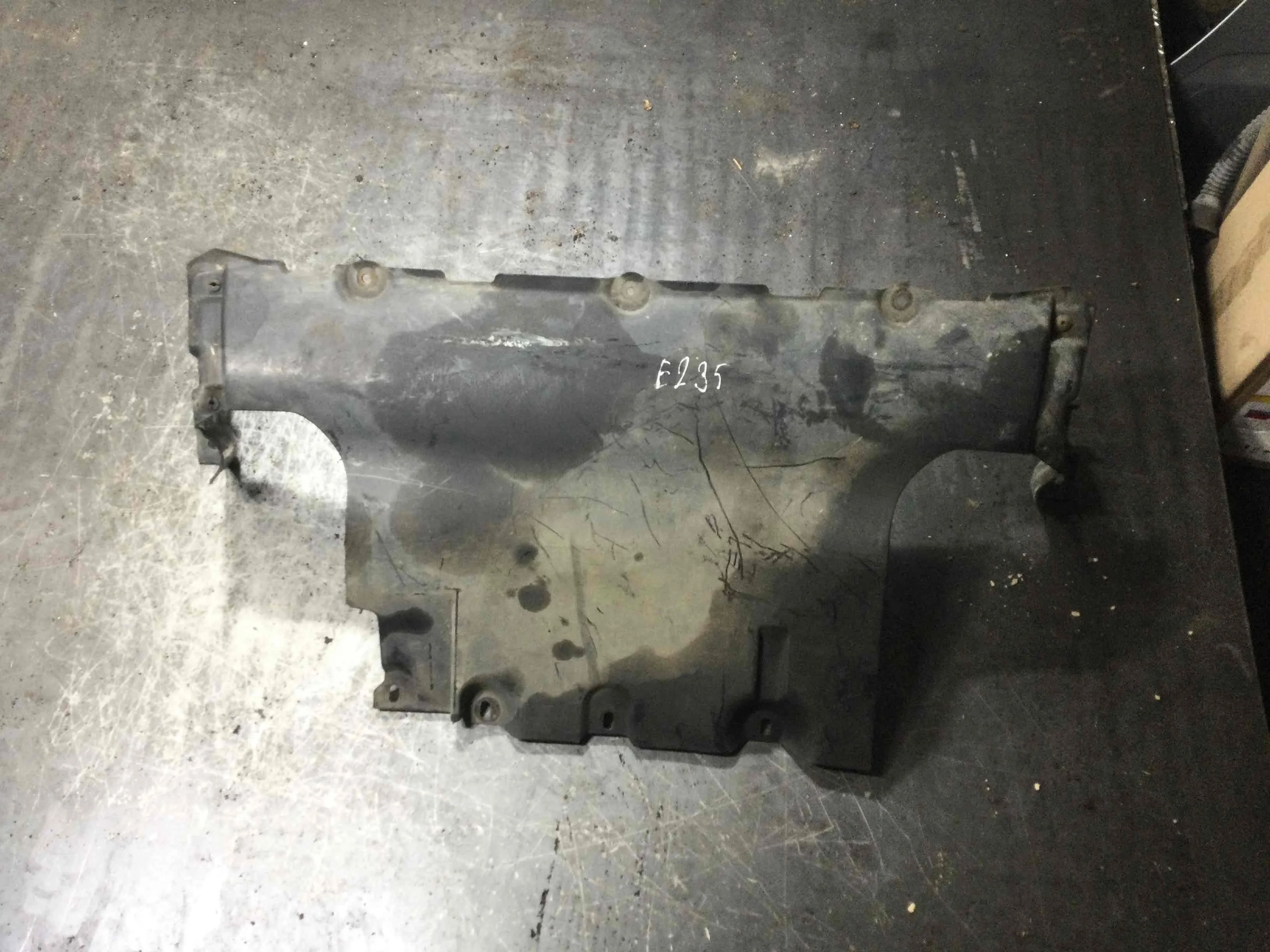 Защита двигателя Volkswagen Touareg 1 поколение 2002-2007 дизель 2.5 TDI Автомат Внедорожник