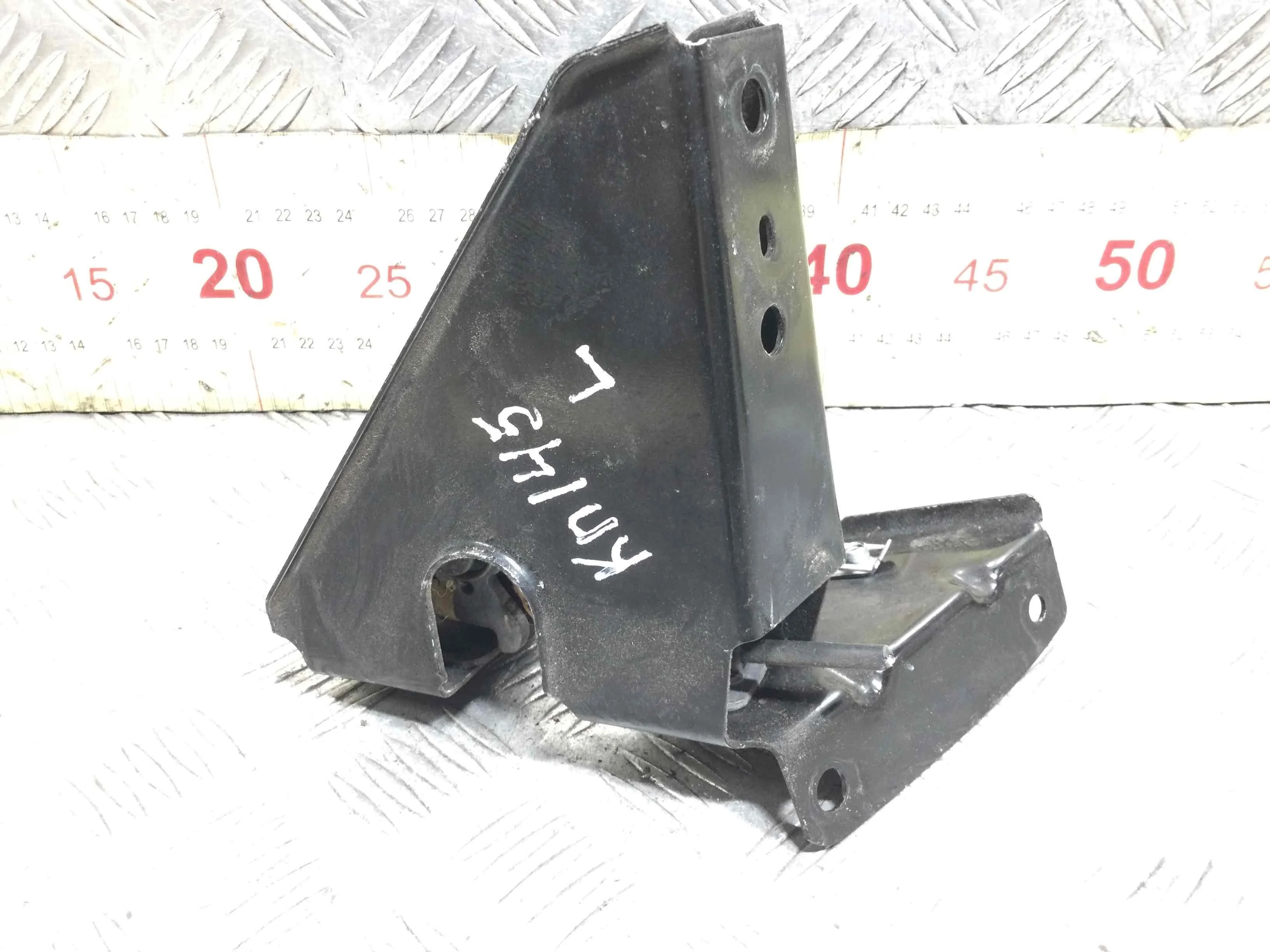 Замок капота BMW 3-Series 3-Series E90/E91/E92/E93 2005 - 2010 бензин 2.0 i Автомат Седан