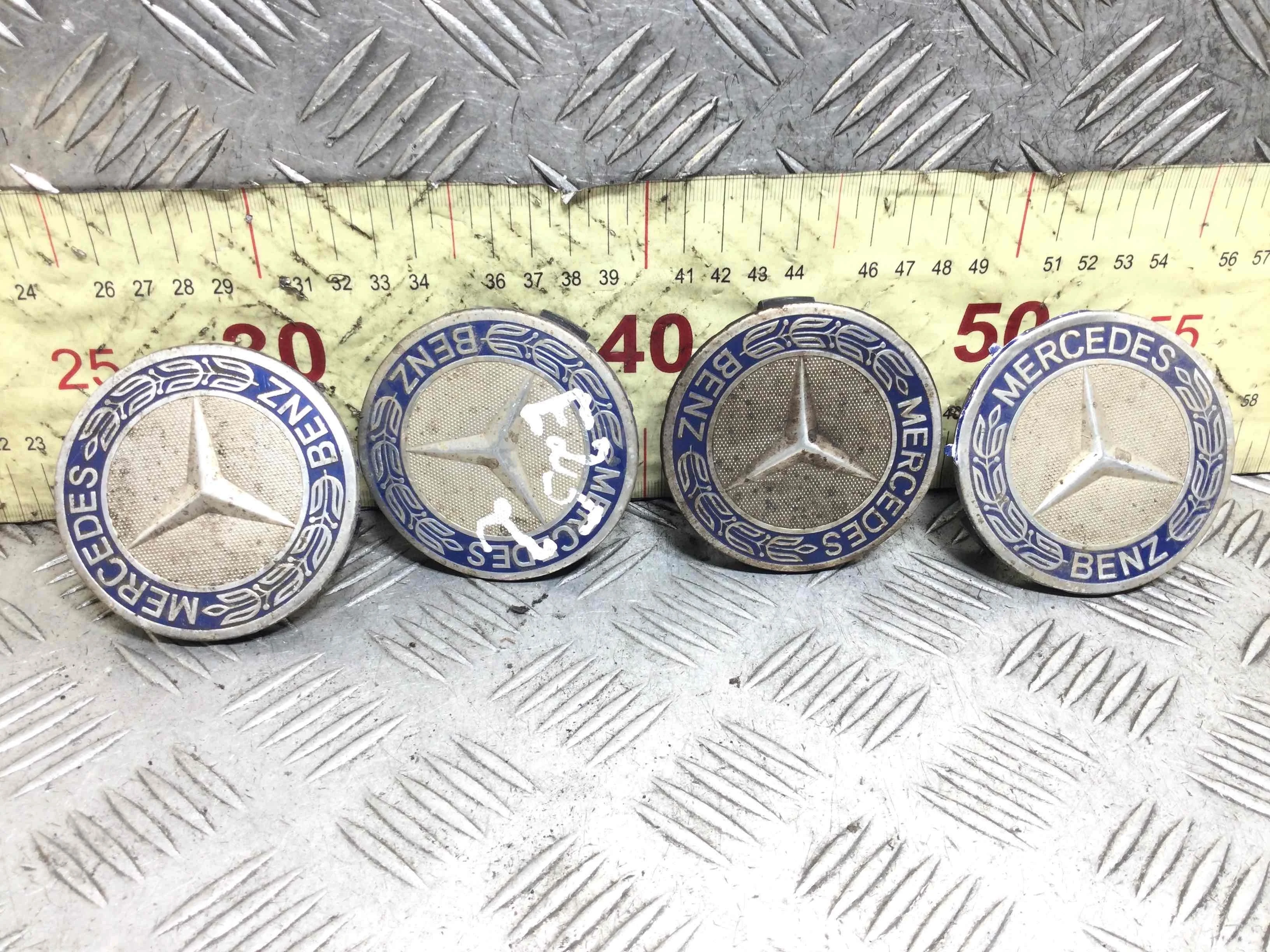 Колпачок литого диска Mercedes CLC CL203 [рестайлинг] (2008-2011) бензин 3.5 i Автомат Купе