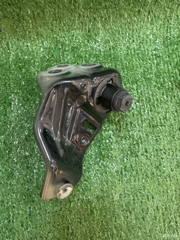 Кронштейн крыла bmw x7 g07 41007497292