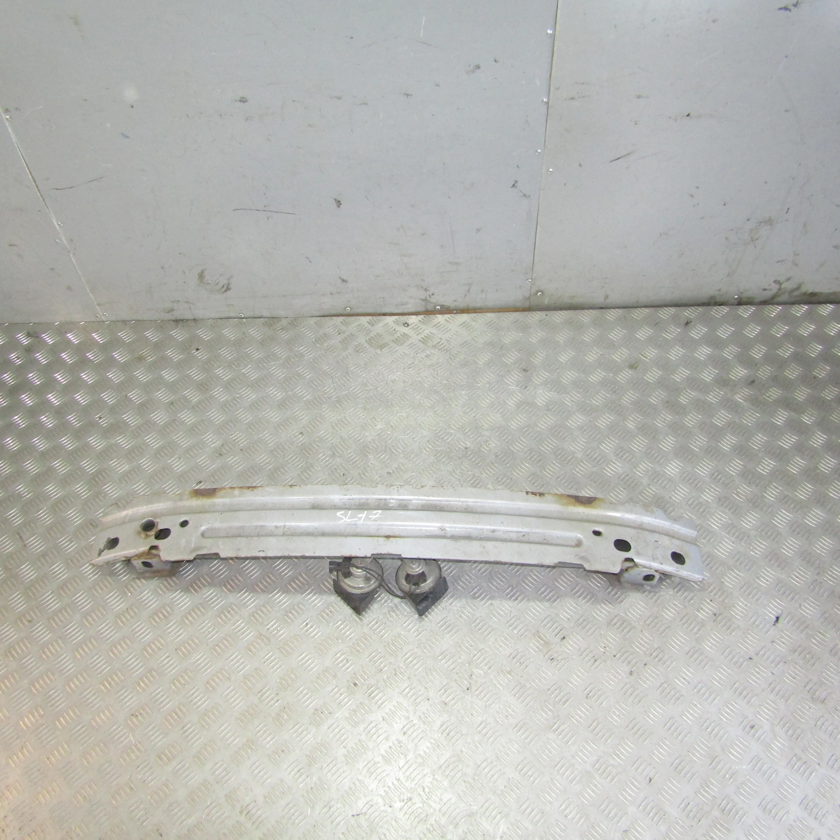 Усилитель переднего бампера JAGUAR XF I (2007—201