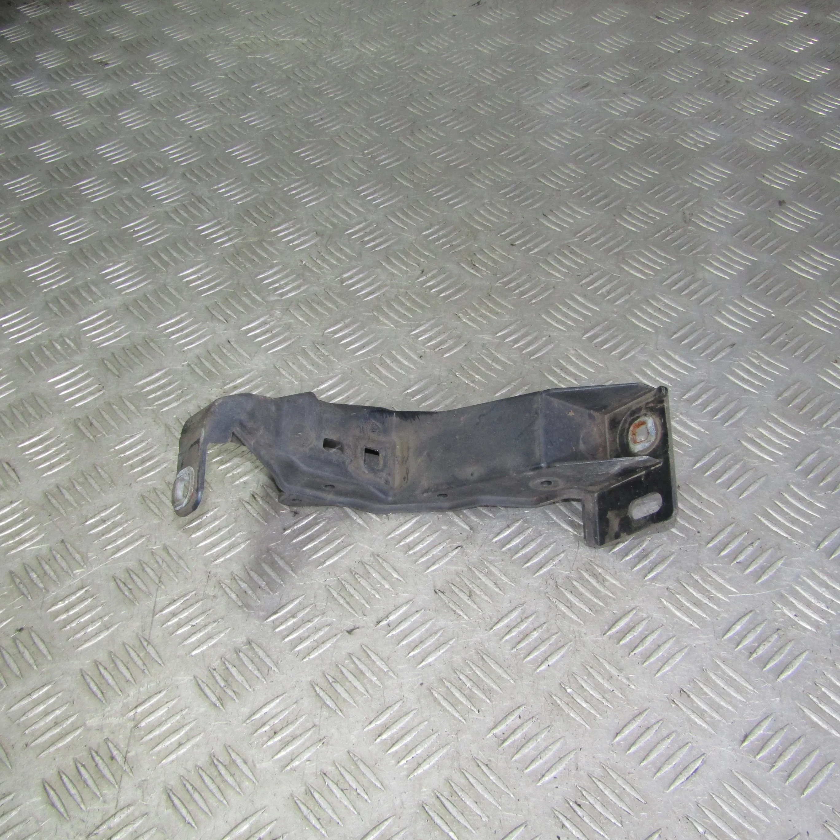 Кронштейн фары левый JAGUAR XF I рестайлинг (2011