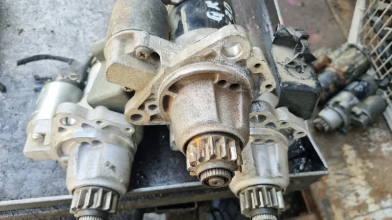 Стартер Nissan X-Trail 2007 T30