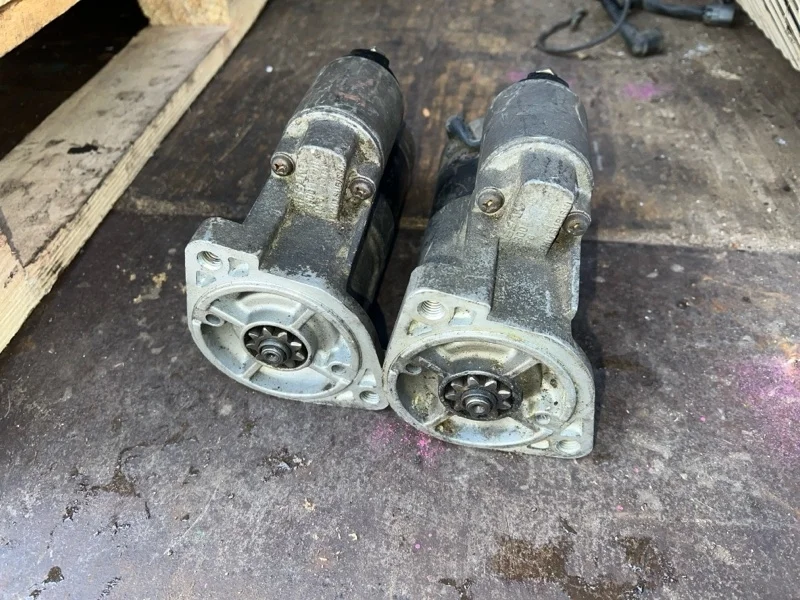 Стартер Nissan Serena 1999 C23M