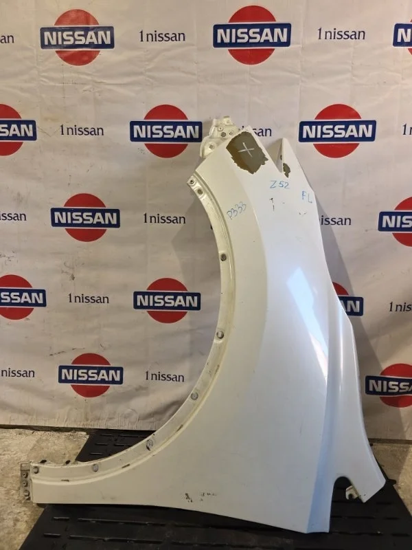 Крыло Nissan Murano 2017 631015AA0A Z52 VQ35DE, переднее левое