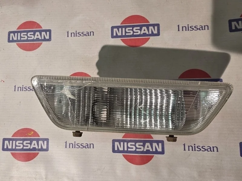 Фонарь заднего хода Nissan 26540JG00A, задний правый