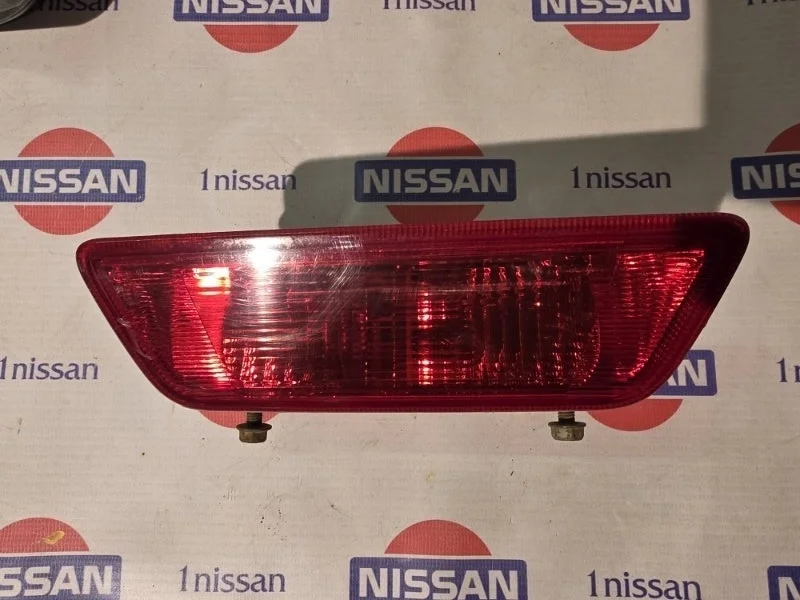 Фонарь противотуманный Nissan 26585JG00A, задний левый
