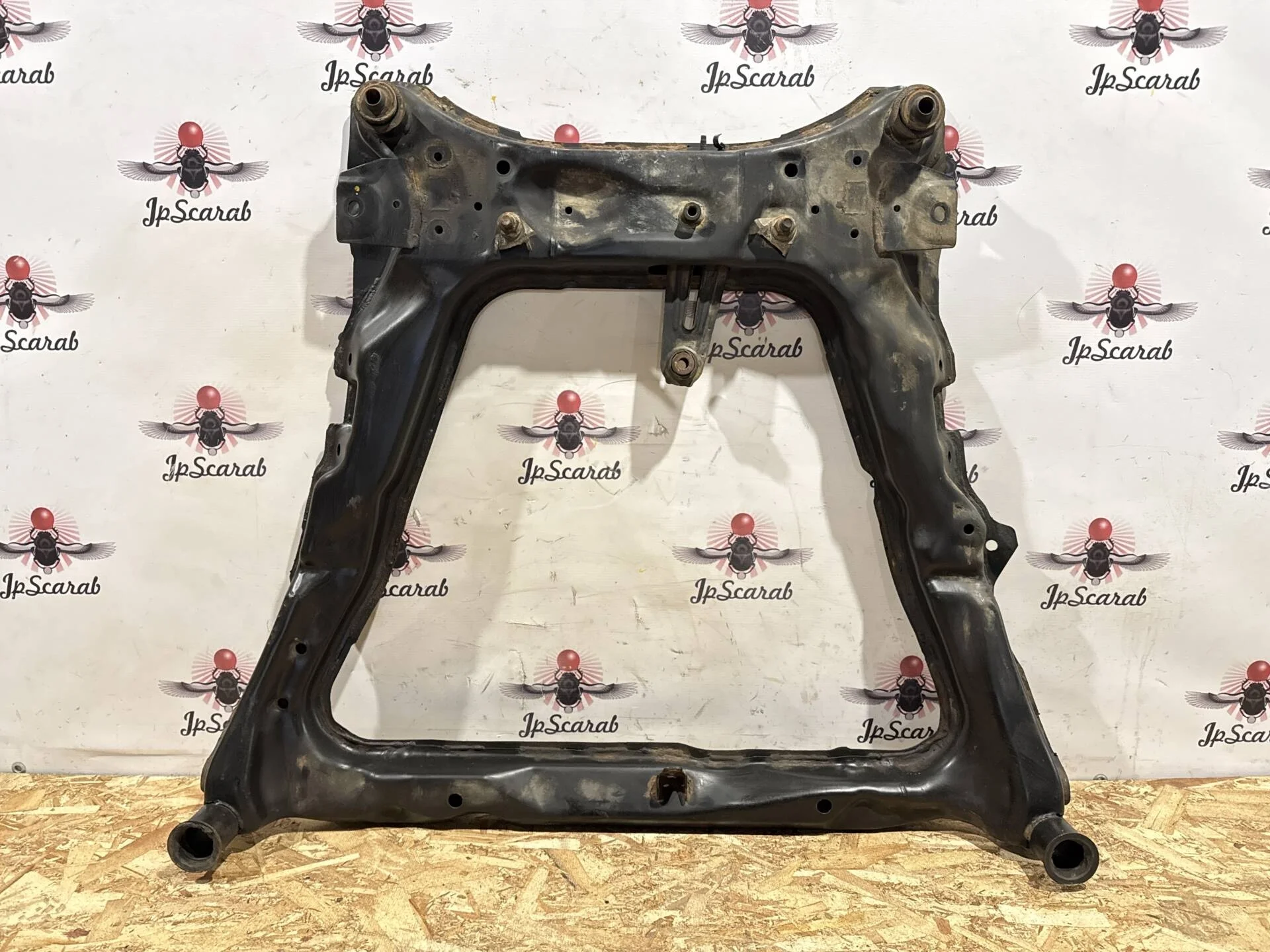 Подрамник двигателя Nissan Qashqai J10 MR20DE