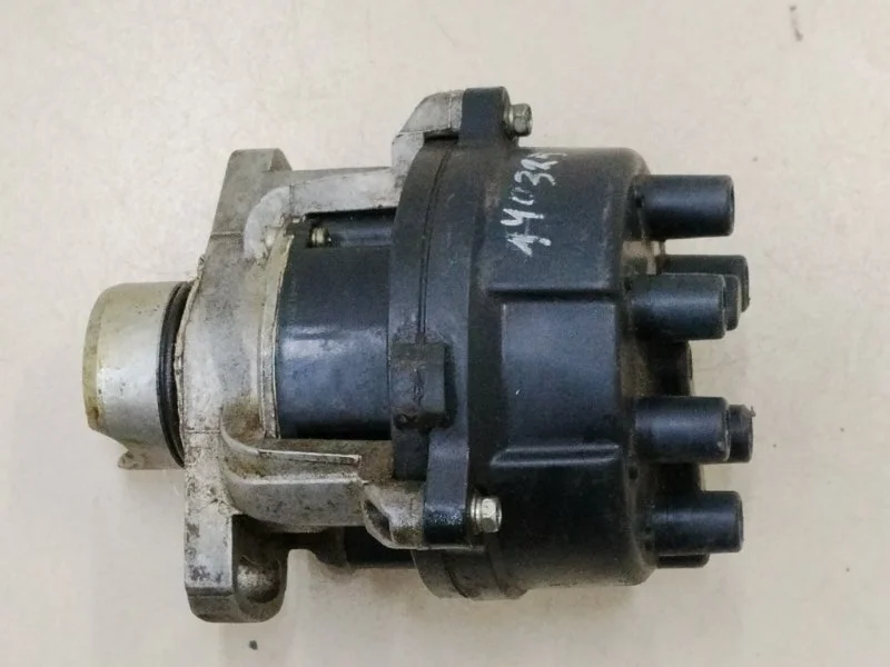 Распределитель зажигания Mitsubishi Galant 8 EA5A