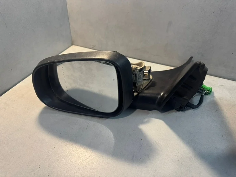 Зеркало левое электрическое Volvo S80 31297851