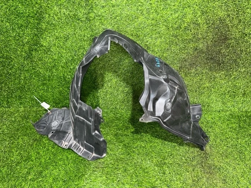 Подкрылок Nissan Tiida 2009 63842ED05D C11 HR15DE, передний правый