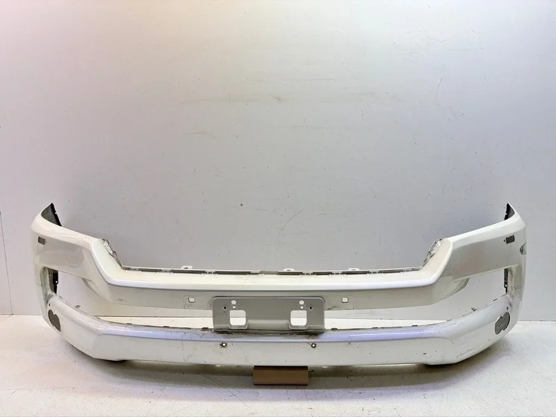Бампер Toyota Land Cruiser 2015-2021 200