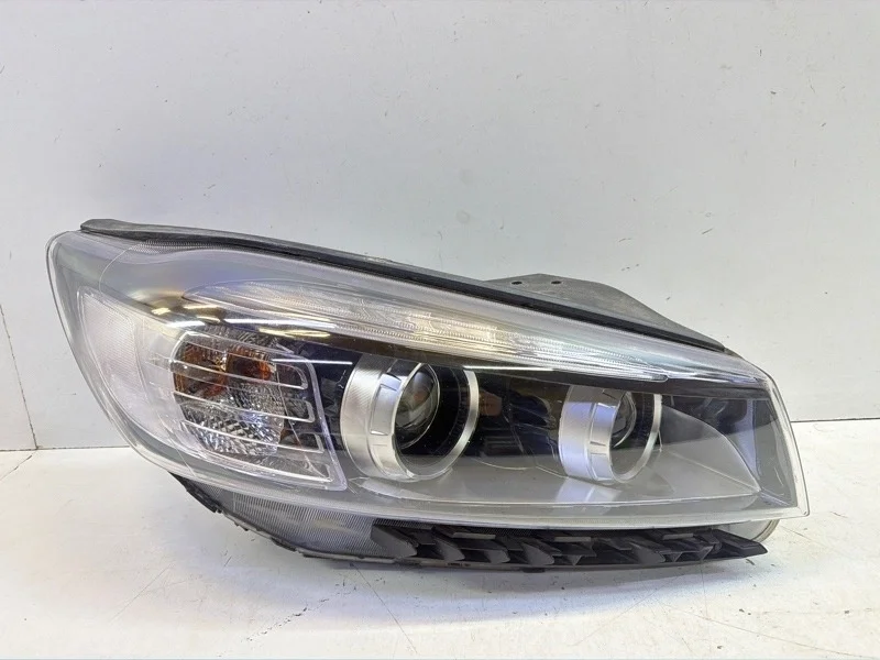Фара Kia Sorento Prime 2014-2017 3