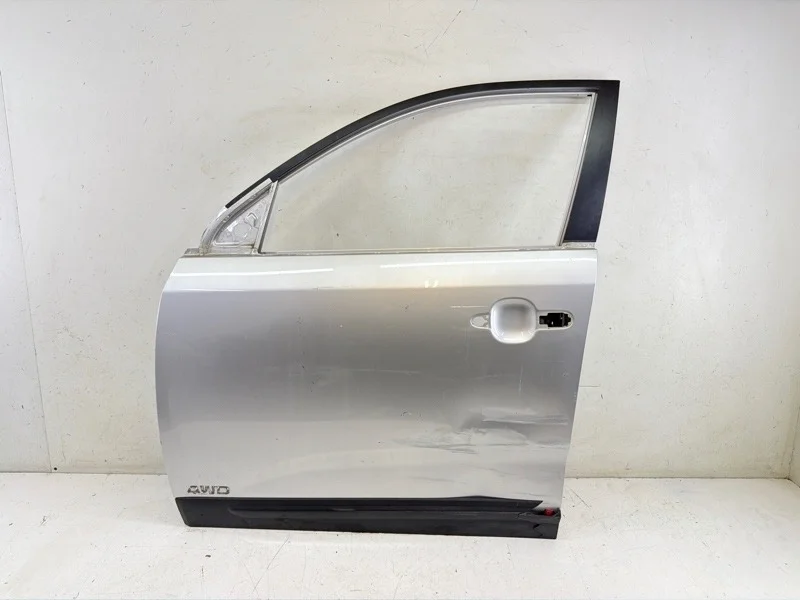 Дверь Kia Sorento 2009-2019 XM