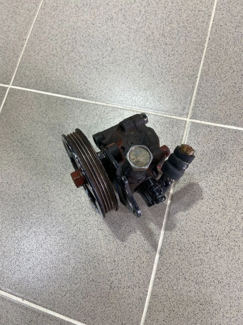 гидроусилитель руля(гур) Nissan Sunny N14 (1990—1995)