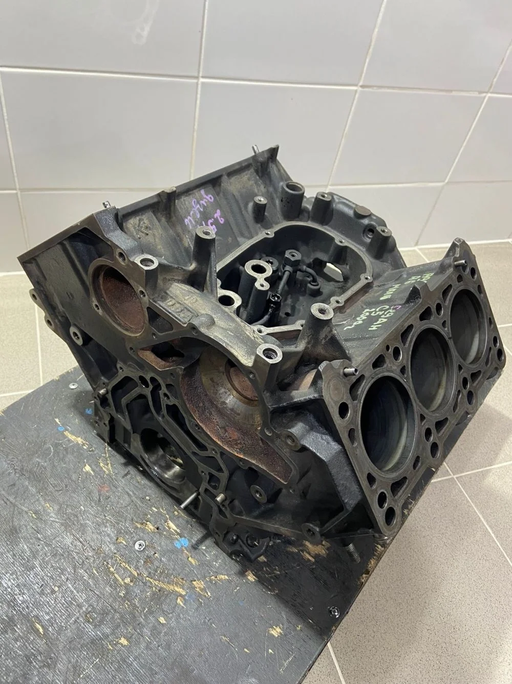 Блок двигателя Audi A6 C5 (1997—2001)