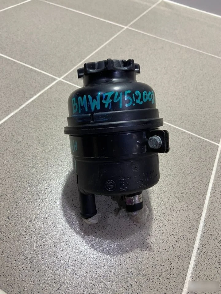 Бачок ГУР BMW 7 серия E65/E66 (2001—2005)