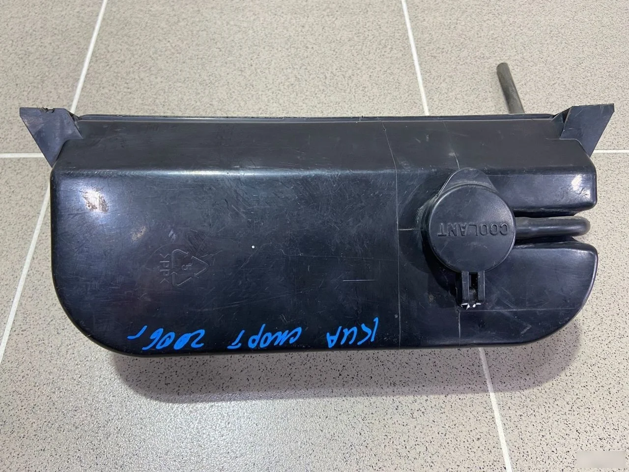 Бачок расширительный Kia Sportage II (2004—2008)