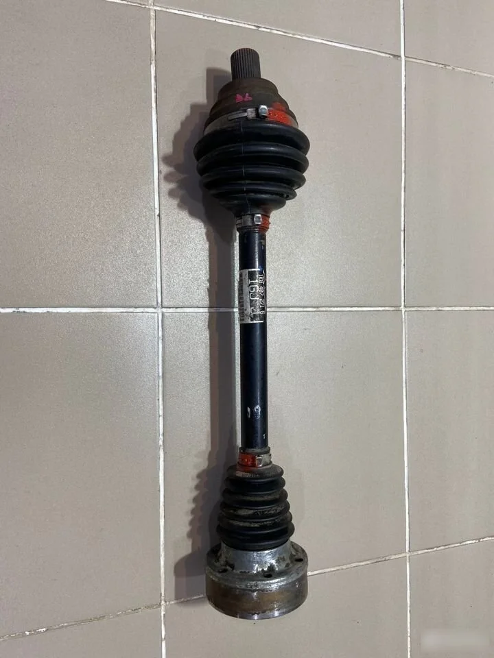 привод передний левый volkswagen Volkswagen Jetta V (2005—2011)