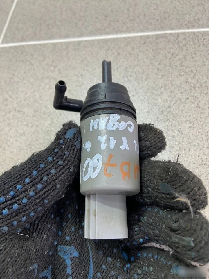 моторчик омывателя лобового стекла BMW 7 серия E65/E66 (2001—2005)