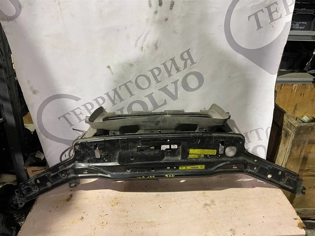 Передняя панель телевизор VOLVO S60 2000-2009