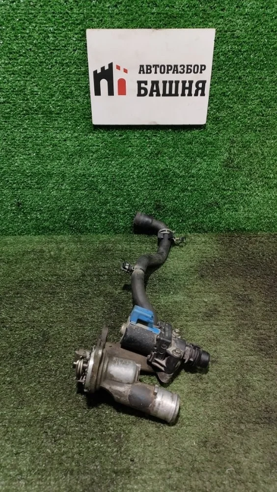 Корпус термостата Ford Kuga 2014 1827900 CBS 1.6