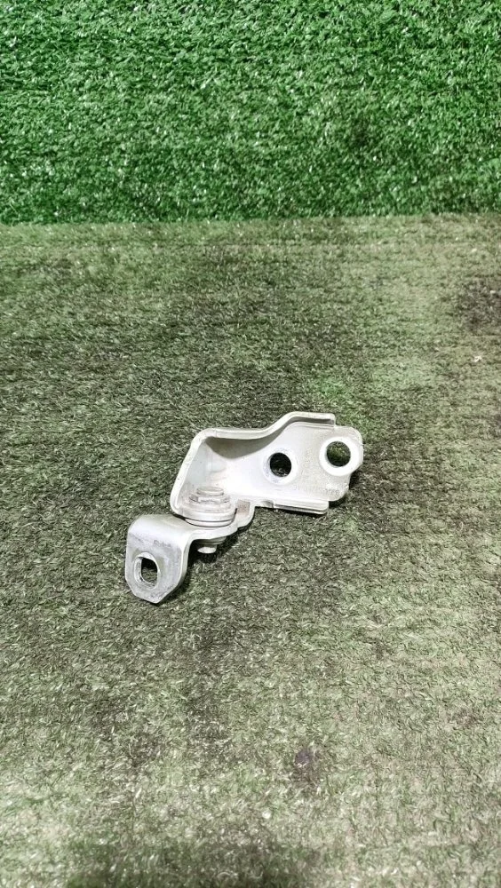 Петля двери Ford Kuga 2014 5199141 CBS 1.6, передняя левая