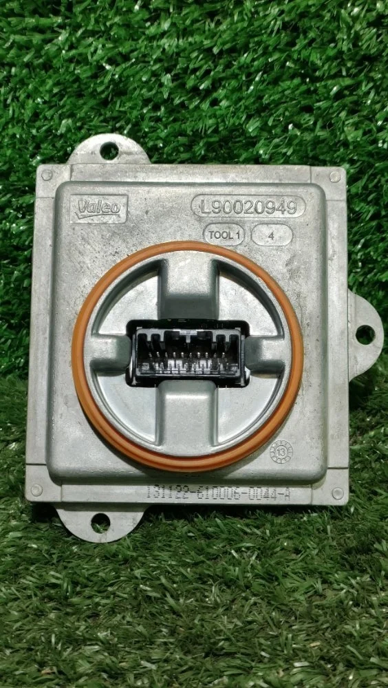 Блок розжига ксенона Ford Kuga 2014 5218640 CBS 1.6