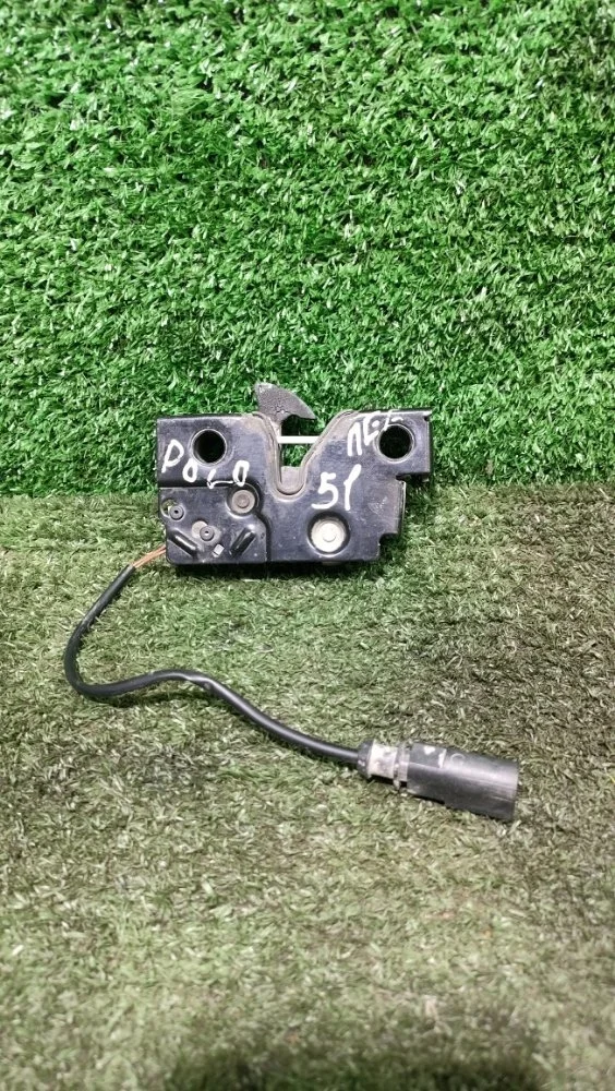 Замок капота Volkswagen Polo 2013 6R1823509F 5 CFNA