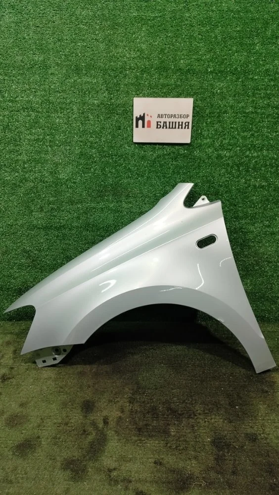 Крыло Volkswagen Polo 2013 6RU821105B 5 CFNA, переднее левое