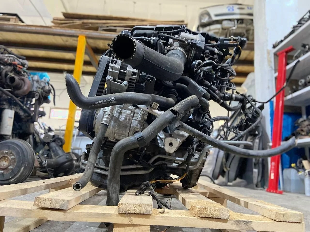 Двигатель CDN для Ауди 2л 211лс в сборе