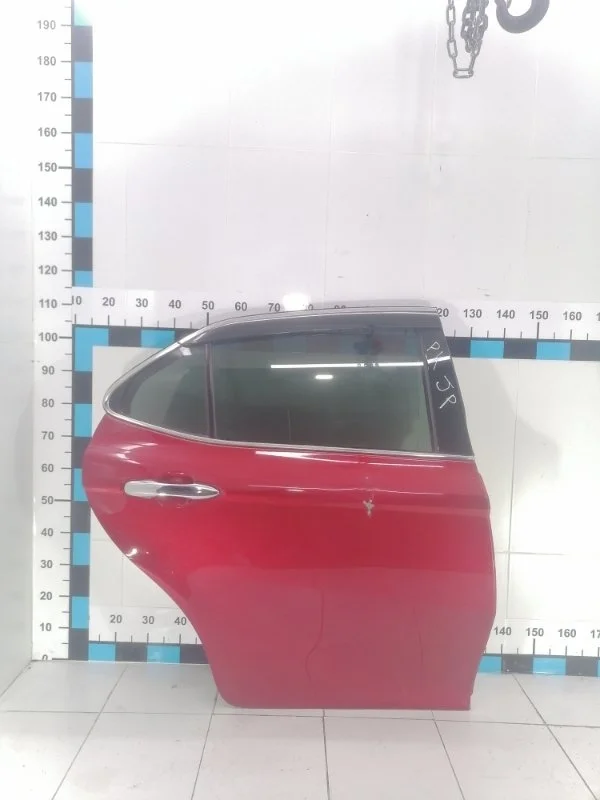 Дверь Toyota Camry 6700306330 70, задняя правая