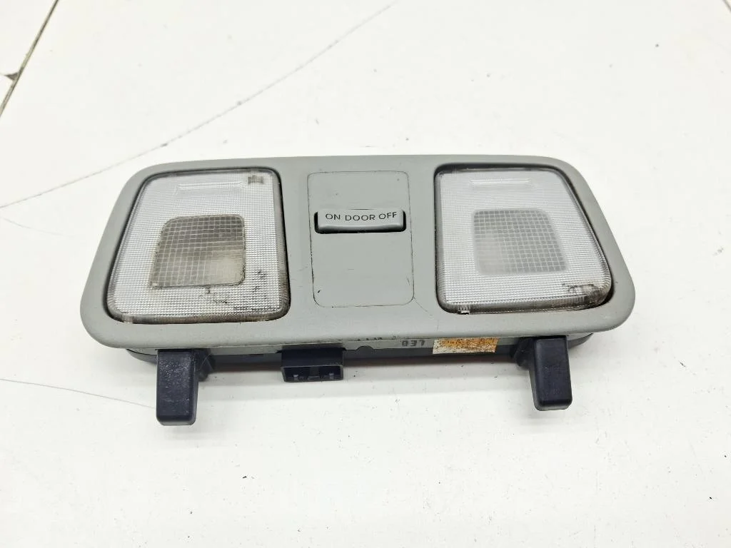 Плафон салонный Hyundai Solaris 1 2016 RB