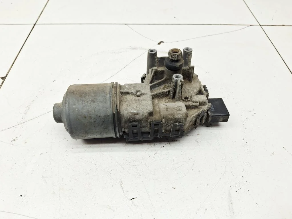 Моторчик дворников передний Ford Focus 2007