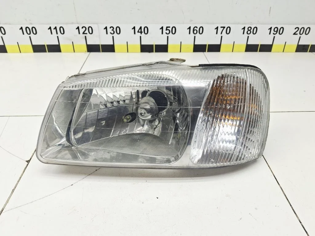 Фара левая Hyundai Accent 2006 LC