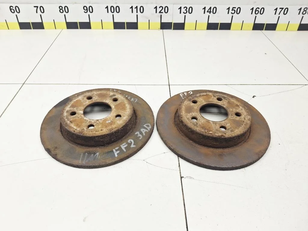 Диск тормозной задний Ford Focus 2007