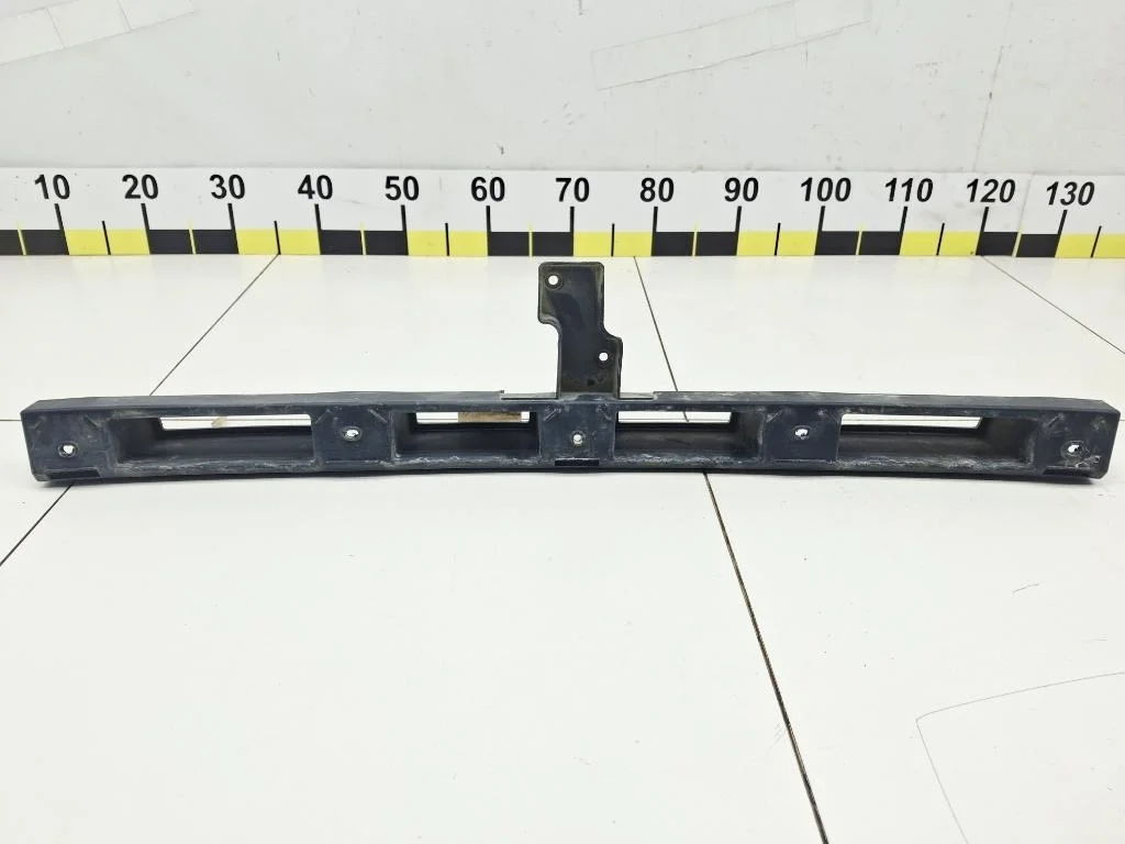 Кронштейн заднего бампера Ford Focus 2007