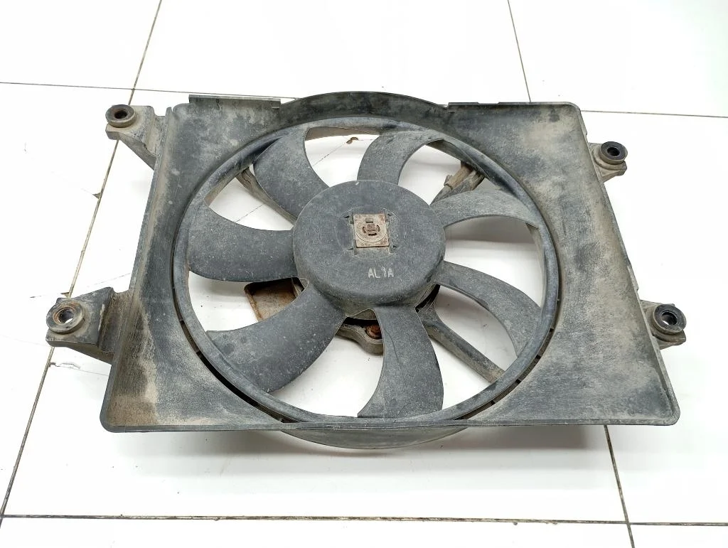 Вентилятор радиатора Hyundai Accent 2006 LC