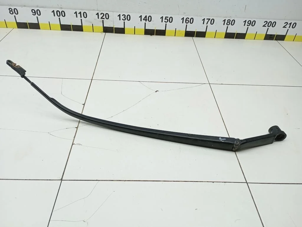 Поводок стеклоочистителя передний правый Mazda CX-7 2007 ER