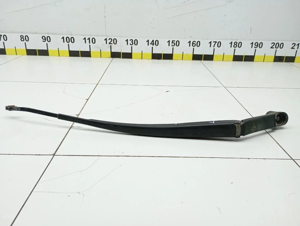 Поводок стеклоочистителя передний левый Mazda CX-7 2007 ER