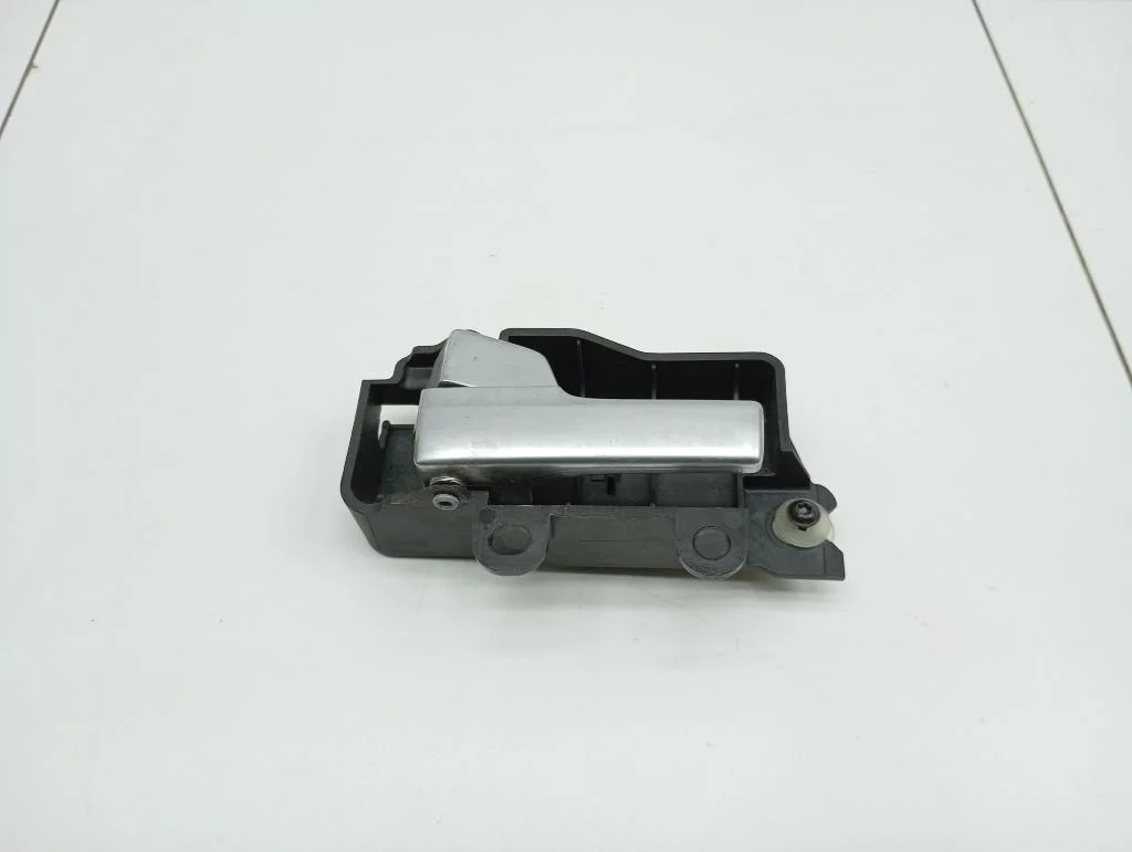 Ручка двери внутренняя левая Ford Focus 2007