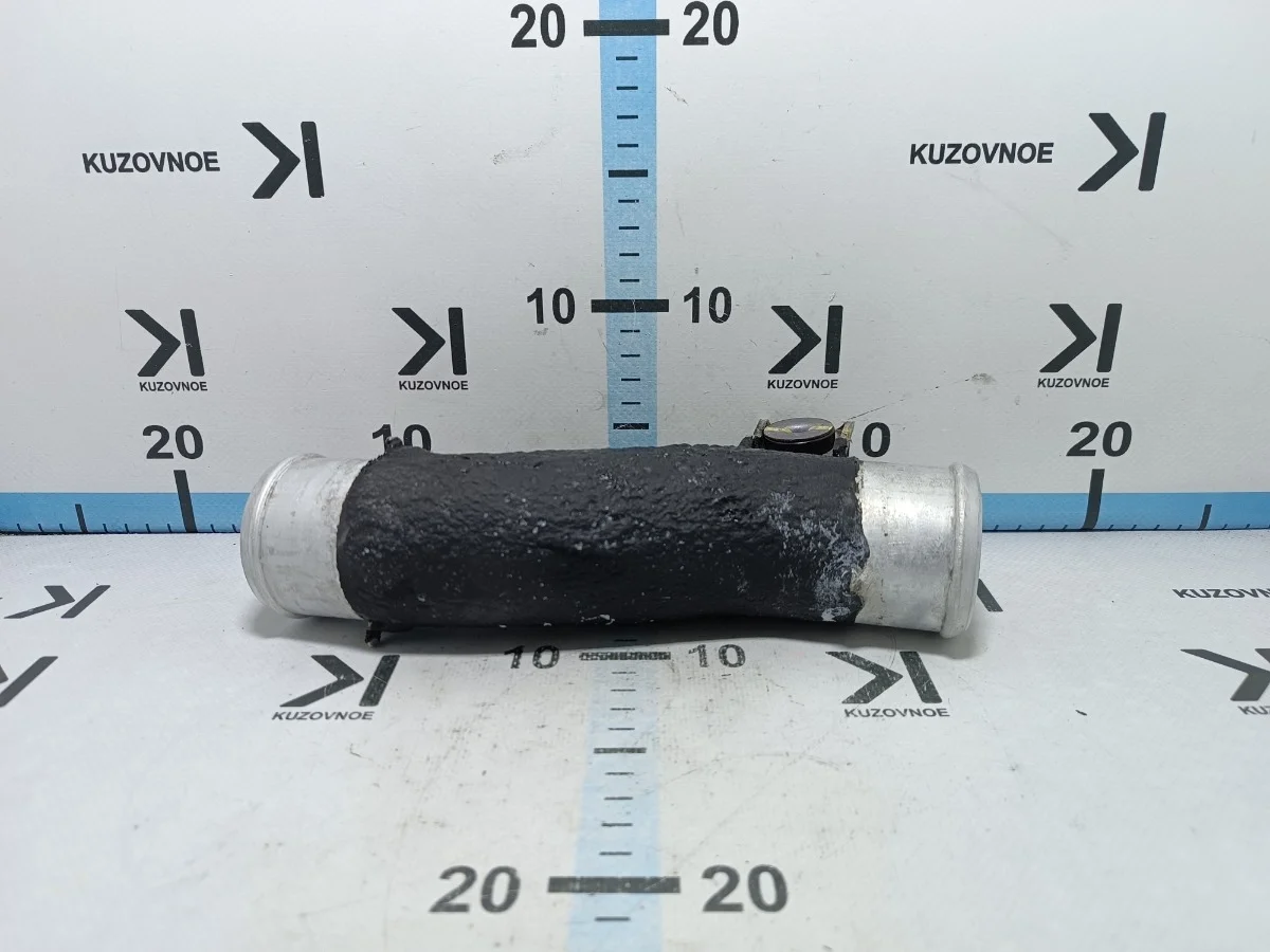 Патрубок интеркулера Hyundai Santa Fe 2012 DM