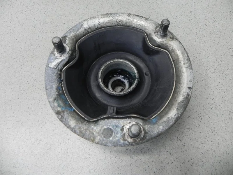 Опора амортизатора BMW 5-series E39