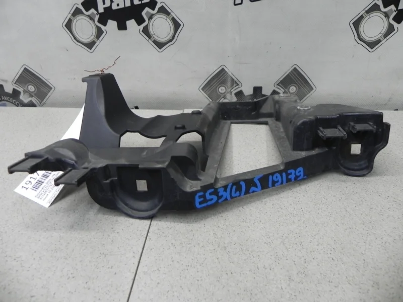 Кронштейн фары BMW X5 2005 E53