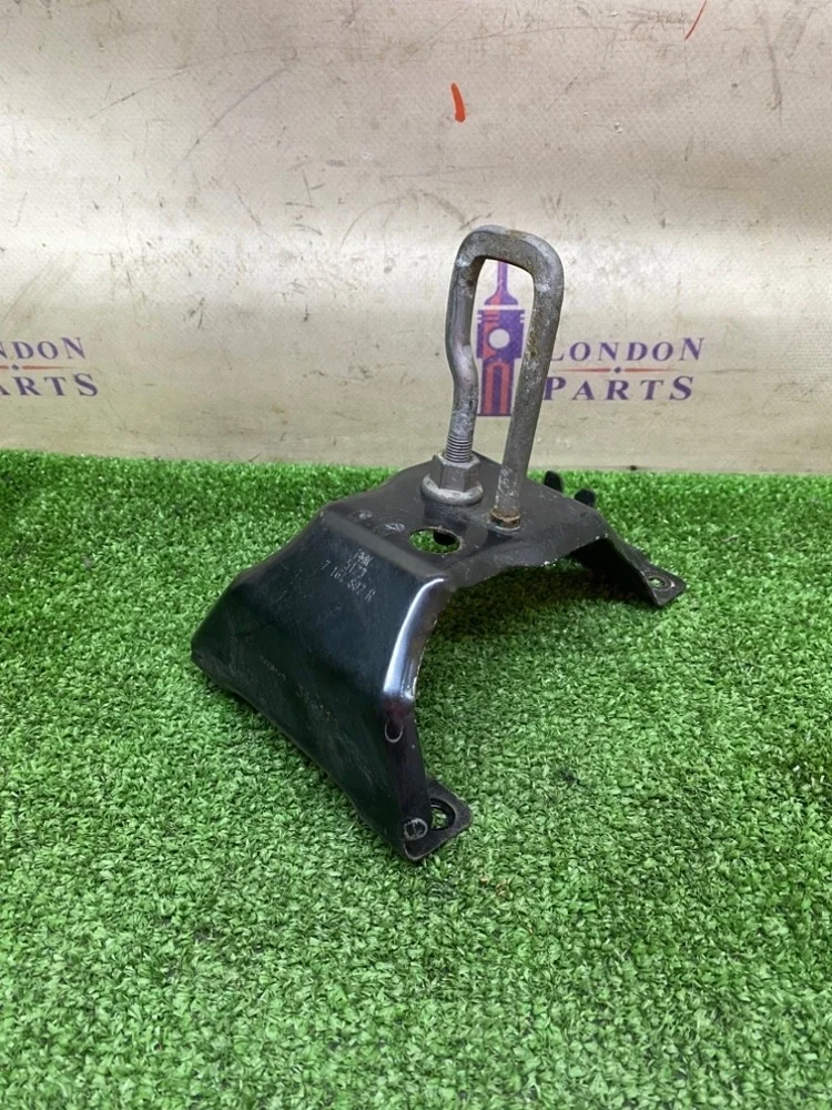 Замок капота BMW X5 E70