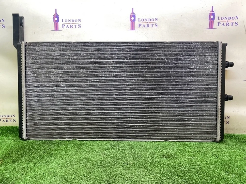 Радиатор охлаждения двигателя BMW 550i F10