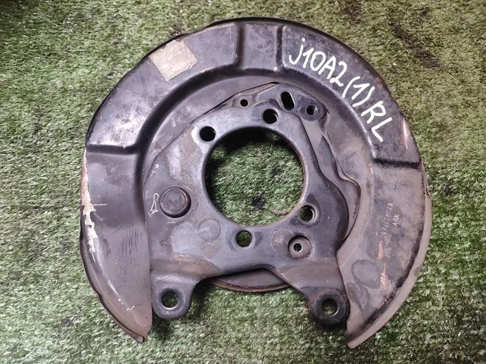 Б.у. щиток тормозного диска NISSAN QASHQAI J10 NISSAN QASHQAI J10 2.0 2009